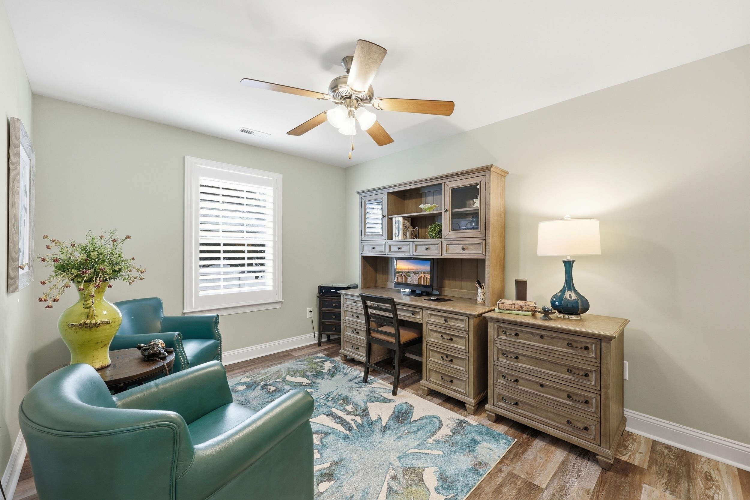 4576 Sandy Ln.