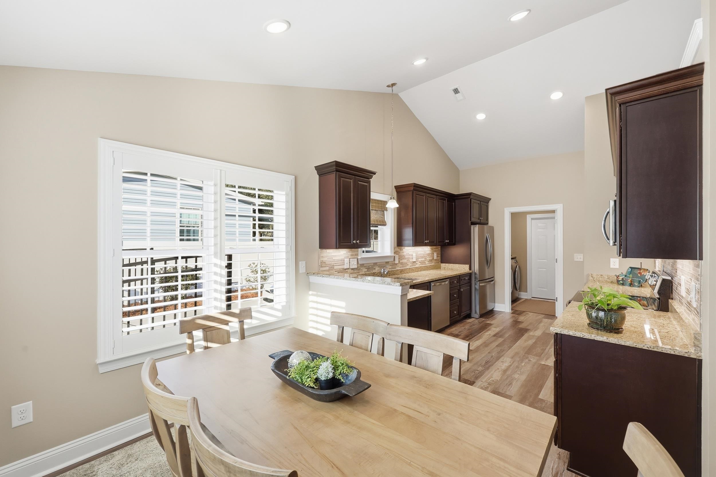 4576 Sandy Ln.