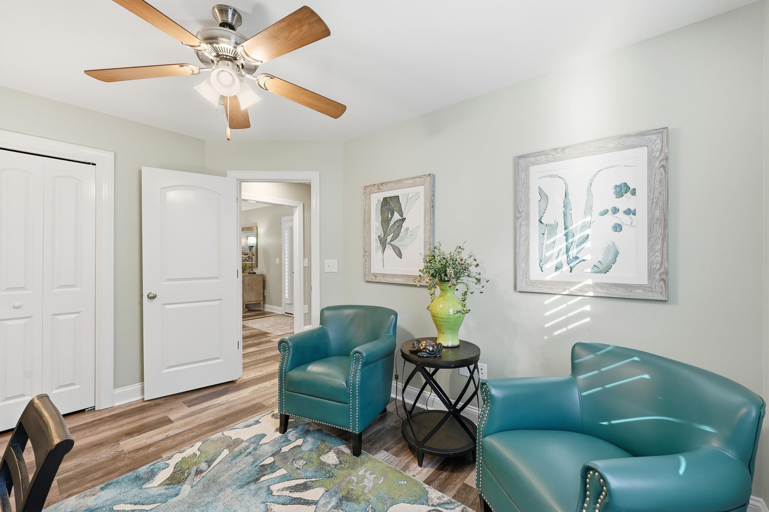 4576 Sandy Ln.