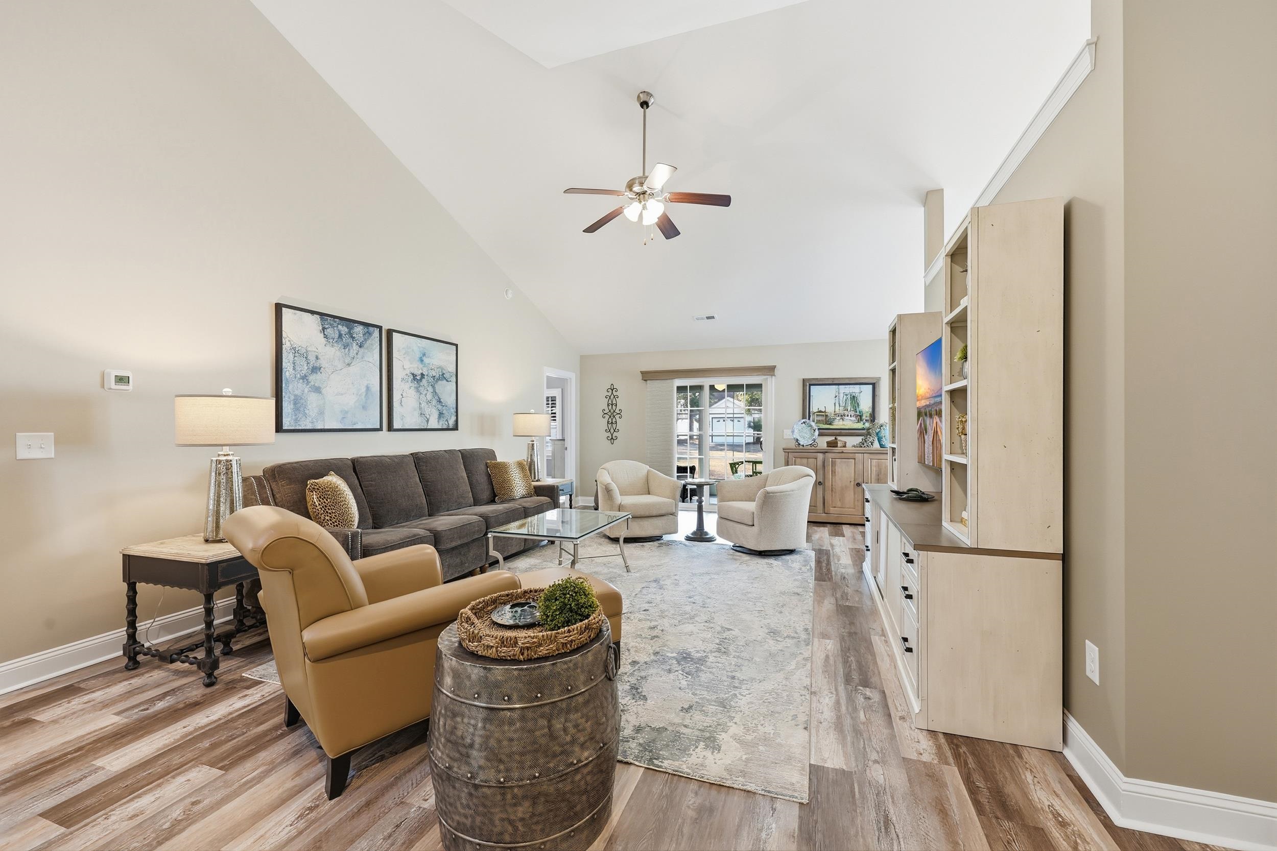 4576 Sandy Ln.