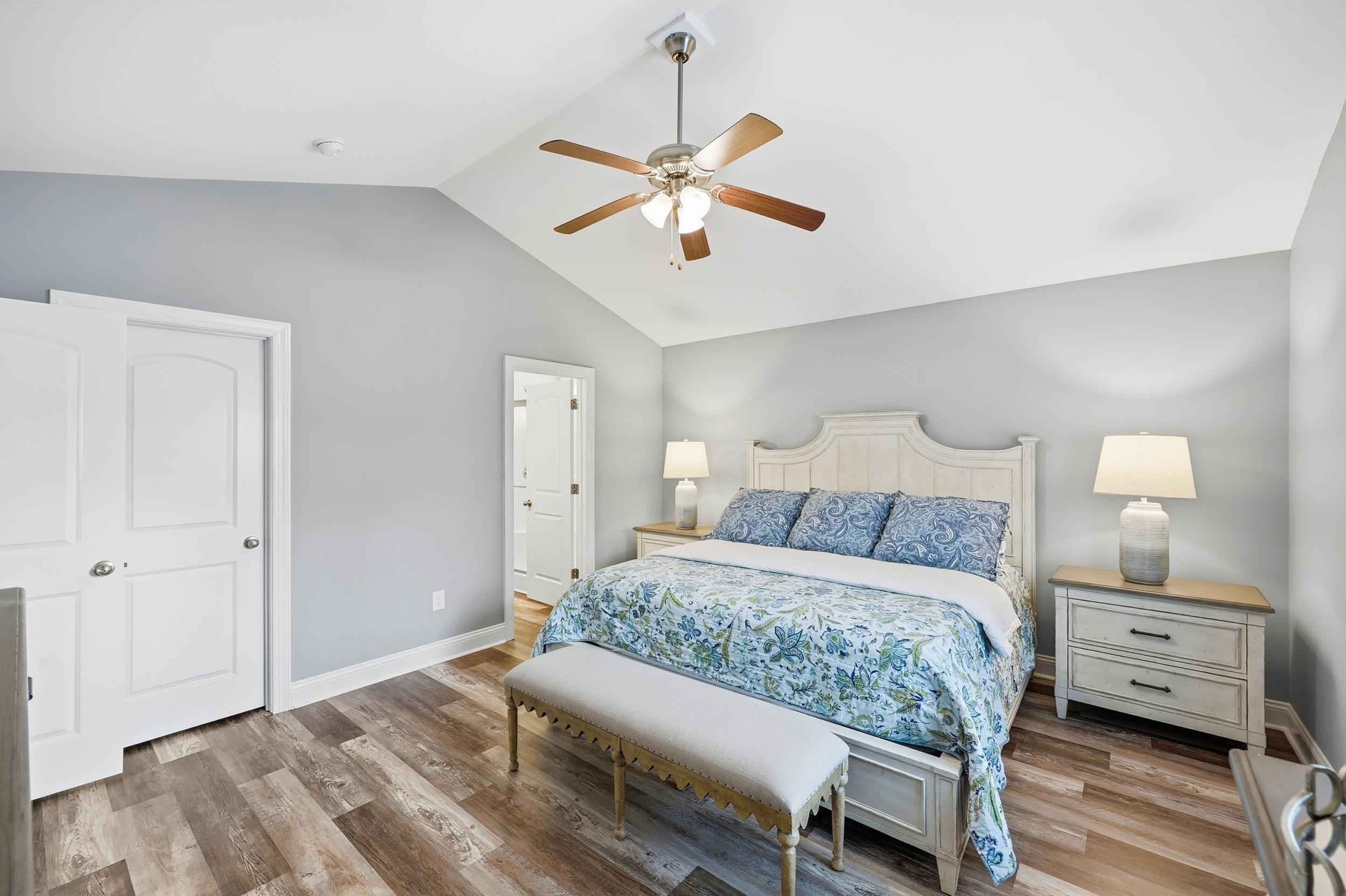 4576 Sandy Ln.