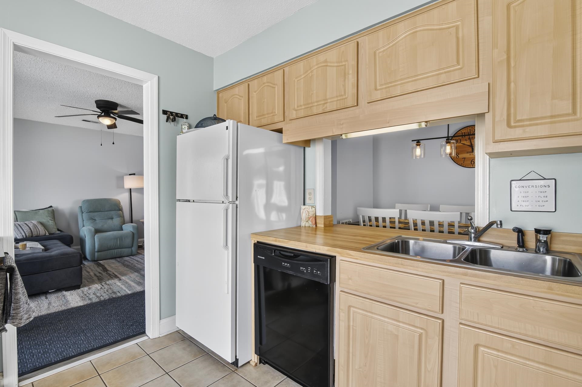 1441 Turkey Ridge Rd. Unit: D