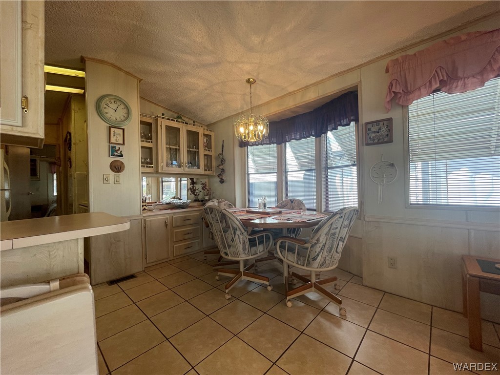 2000 Ramar Road 180