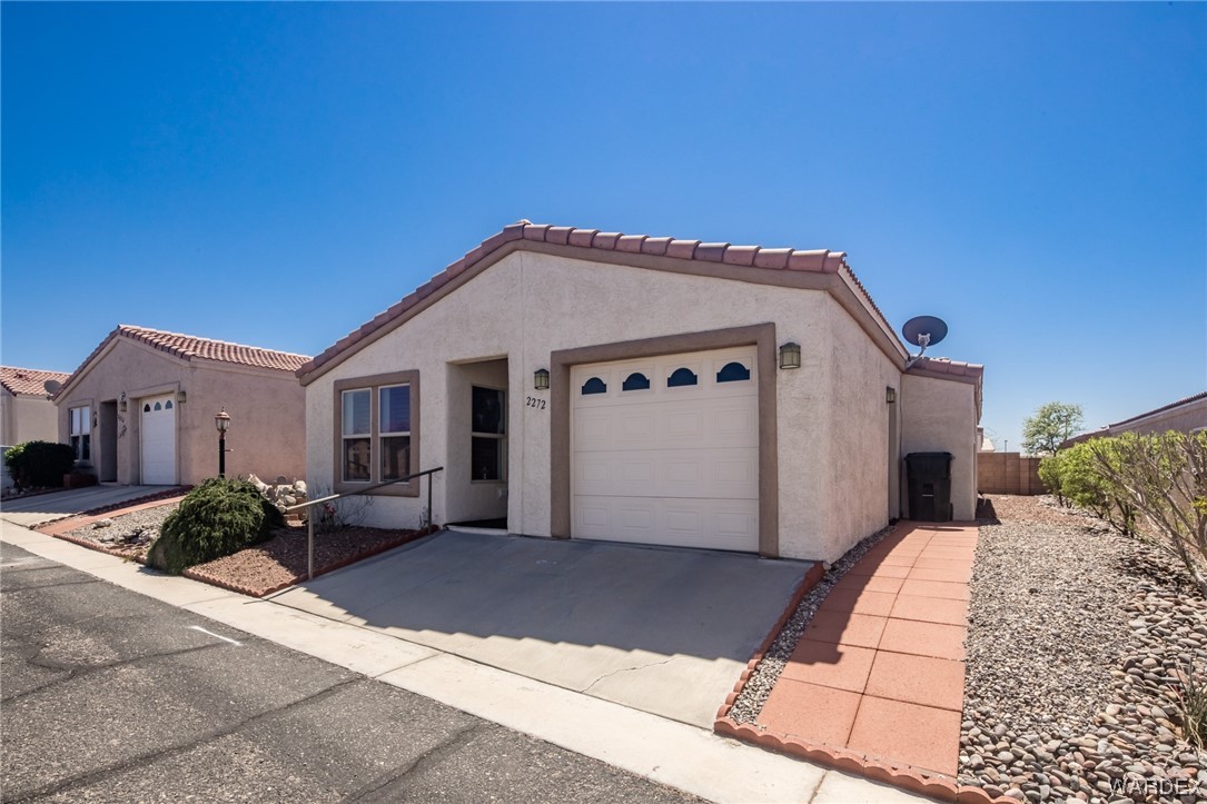 2272 Santa Rosa
