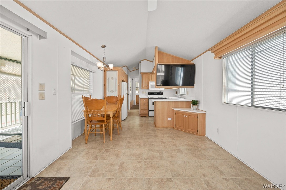 2000 Ramar Road 59