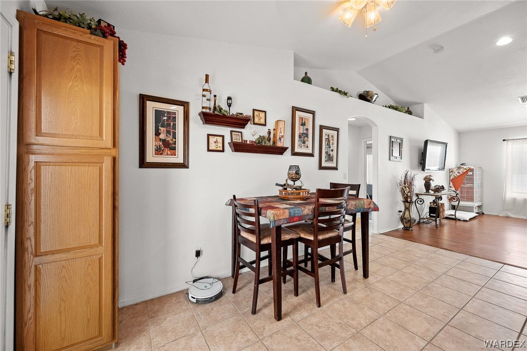 1796 E La Entrada Place