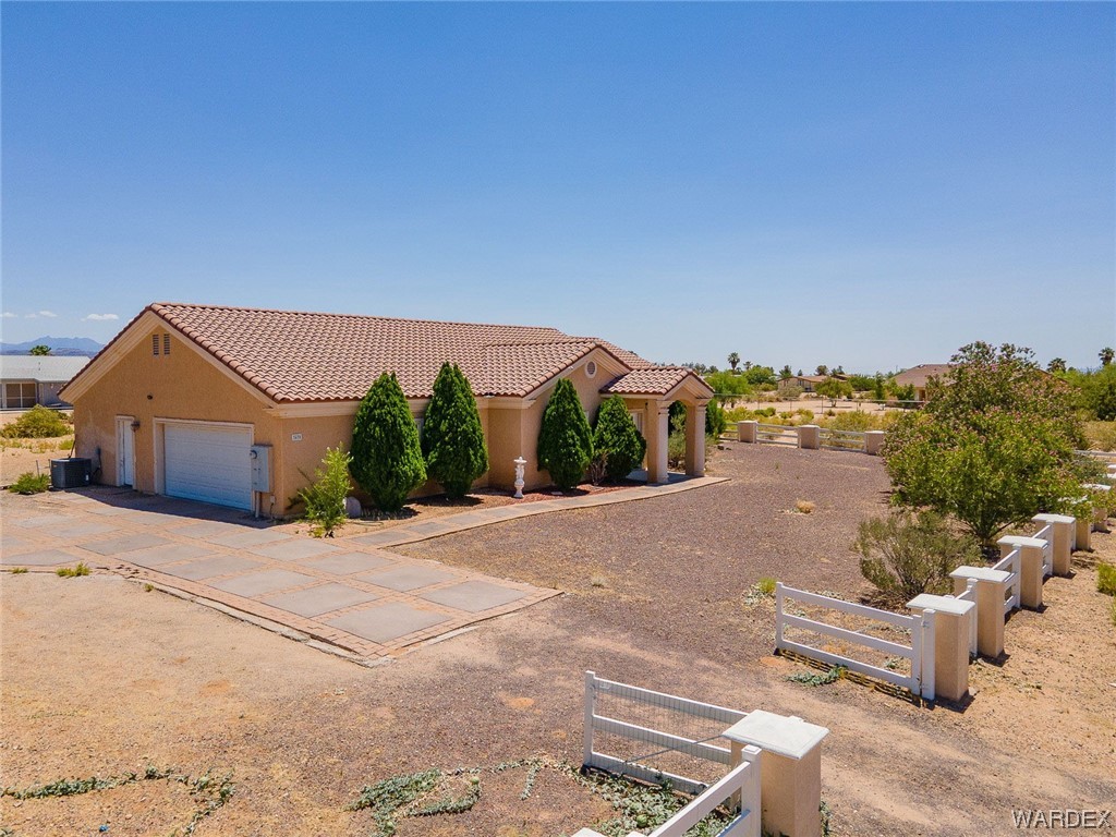 3670 N Saturn Drive