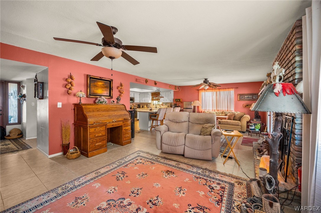 2640 Country Club Drive