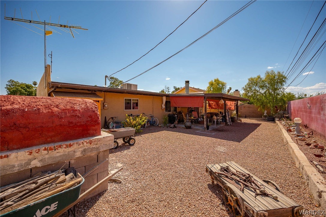 2640 Country Club Drive