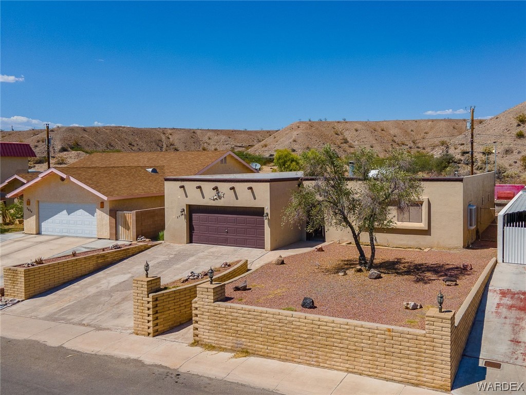2640 Country Club Drive