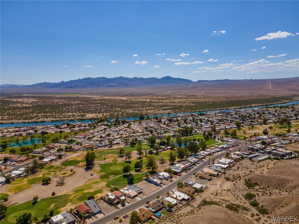 2640 Country Club Drive