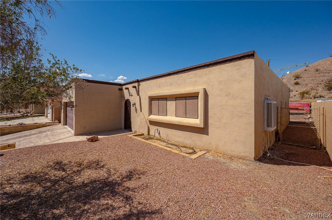 2640 Country Club Drive