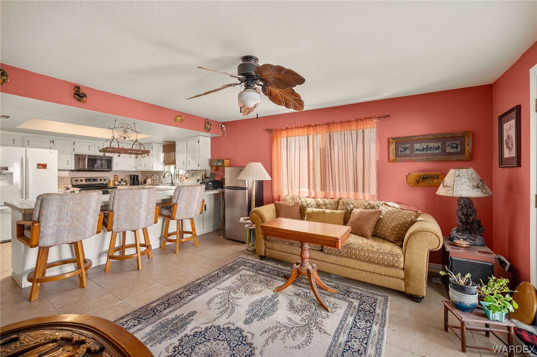 2640 Country Club Drive