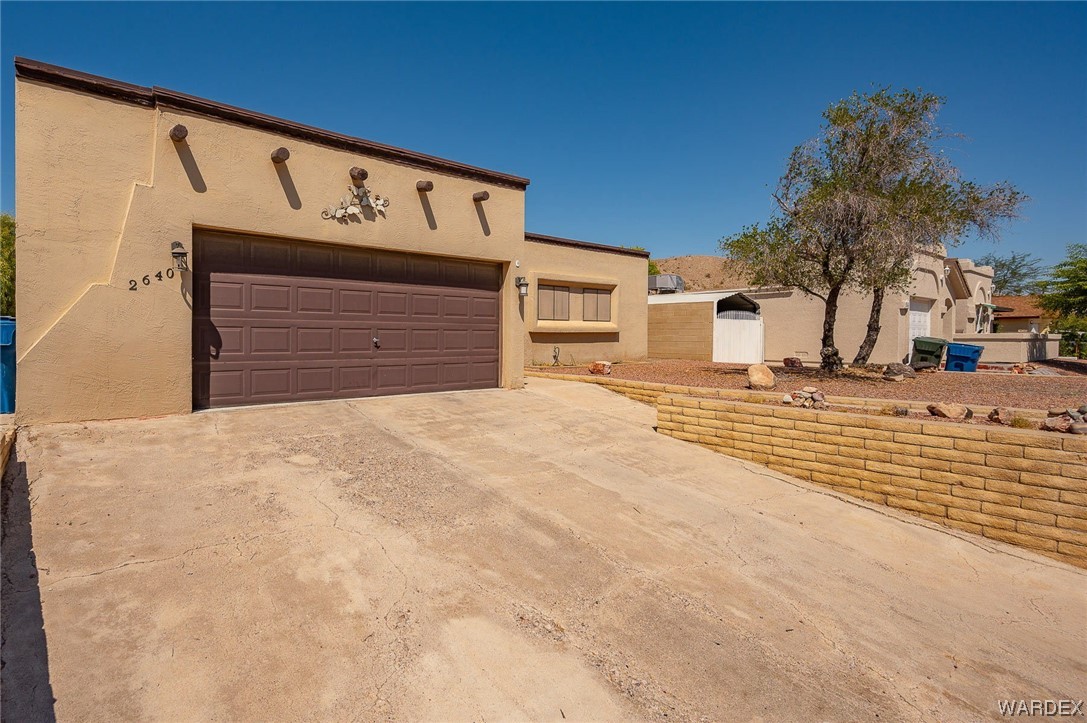 2640 Country Club Drive