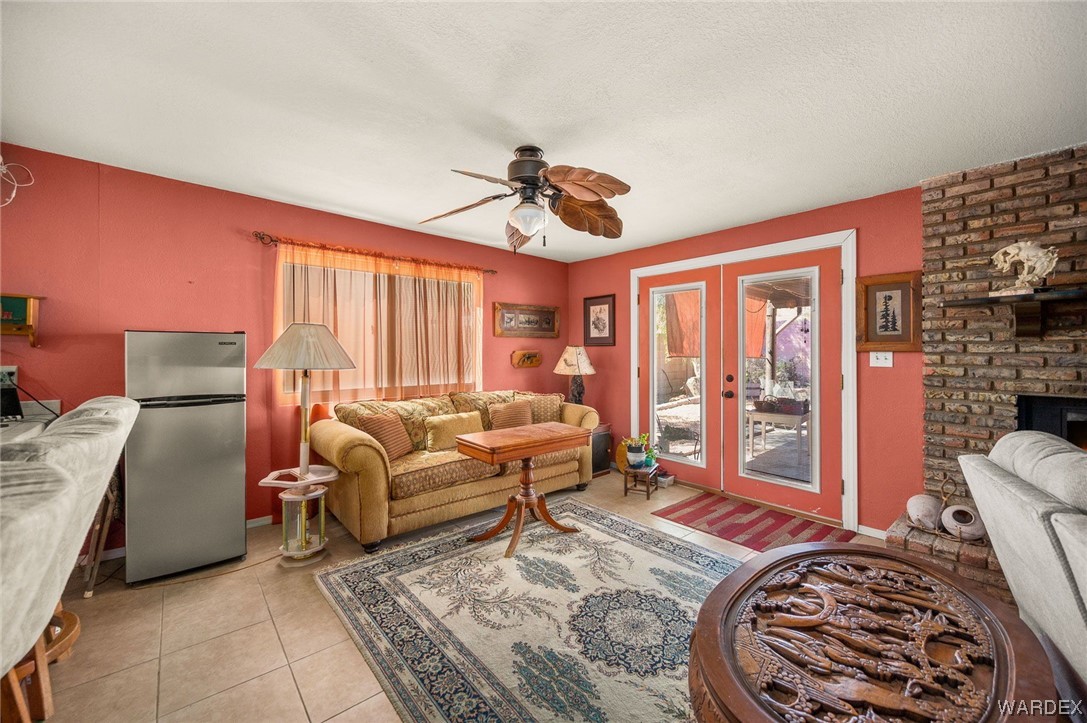 2640 Country Club Drive