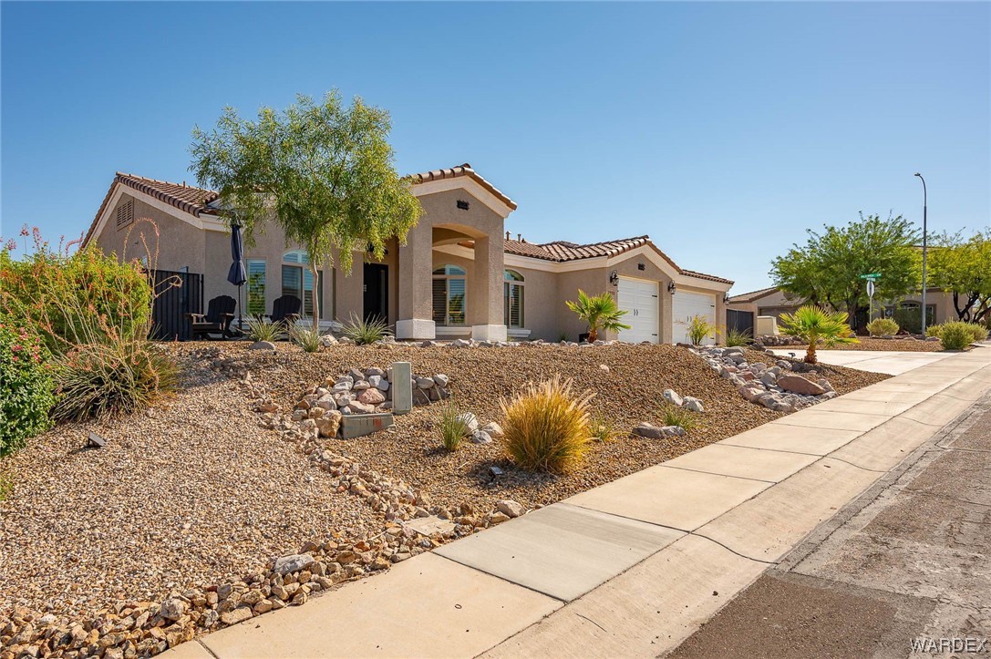 2903 Desert Vista Drive