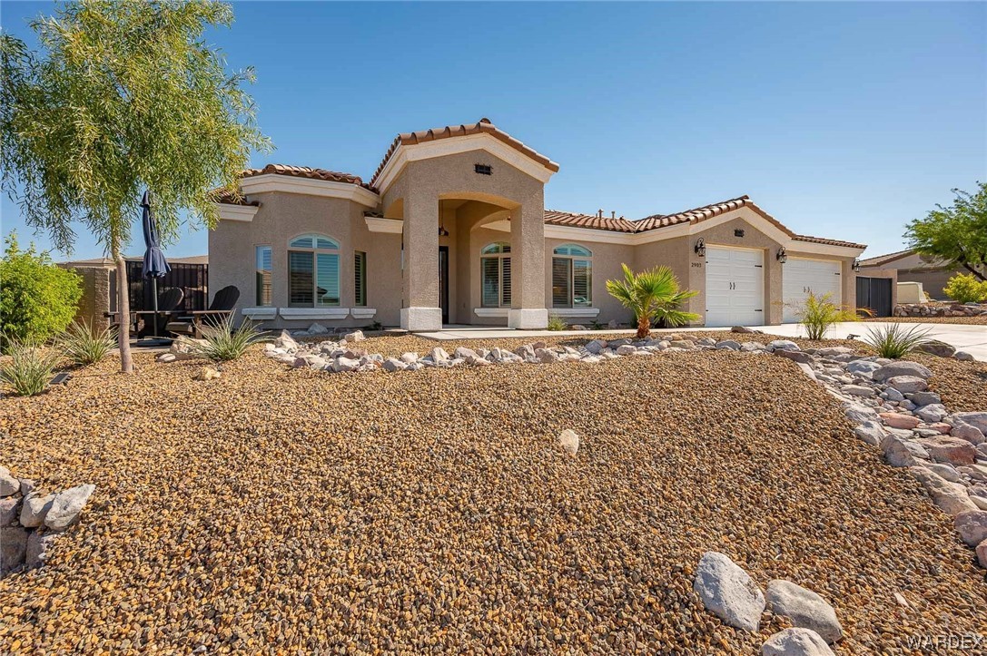 2903 Desert Vista Drive
