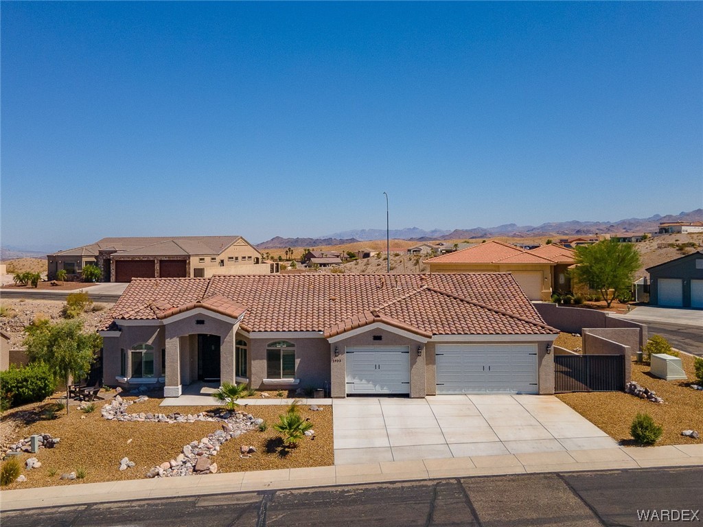 2903 Desert Vista Drive