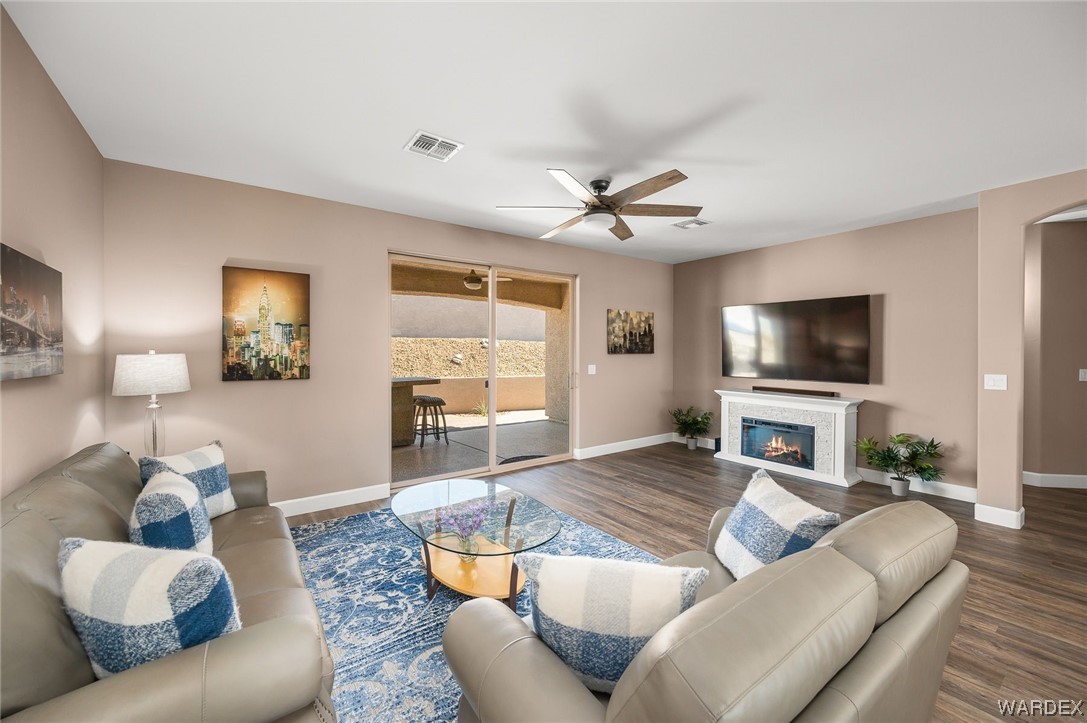 2903 Desert Vista Drive