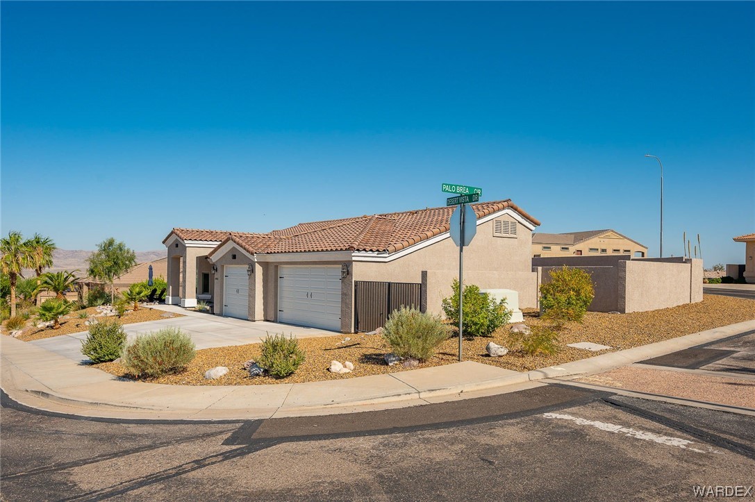 2903 Desert Vista Drive