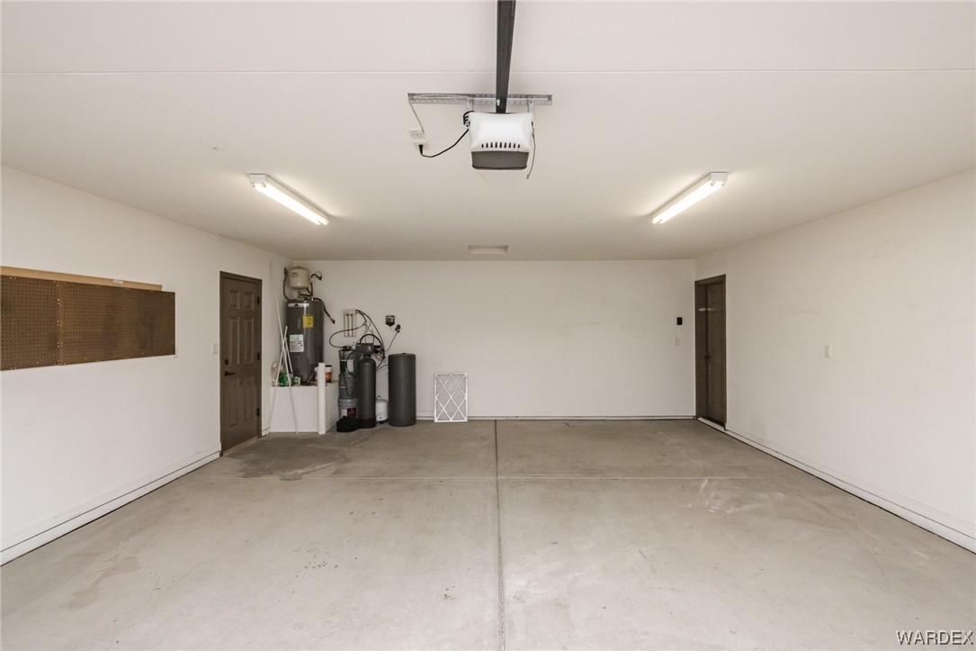 2300 Don Place