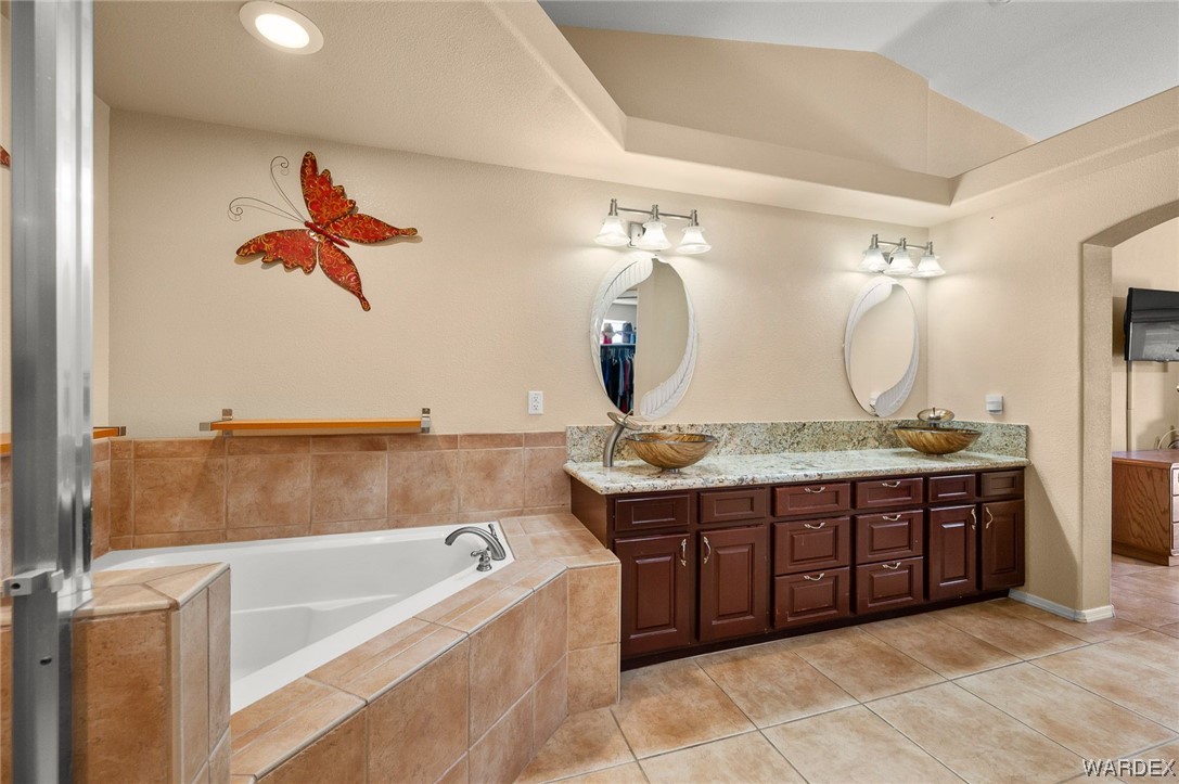 3846 Medicine Bow Circle