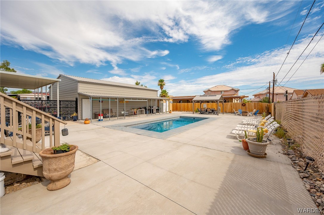 1526 Lincoln Lane