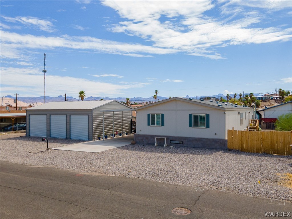 1526 Lincoln Lane