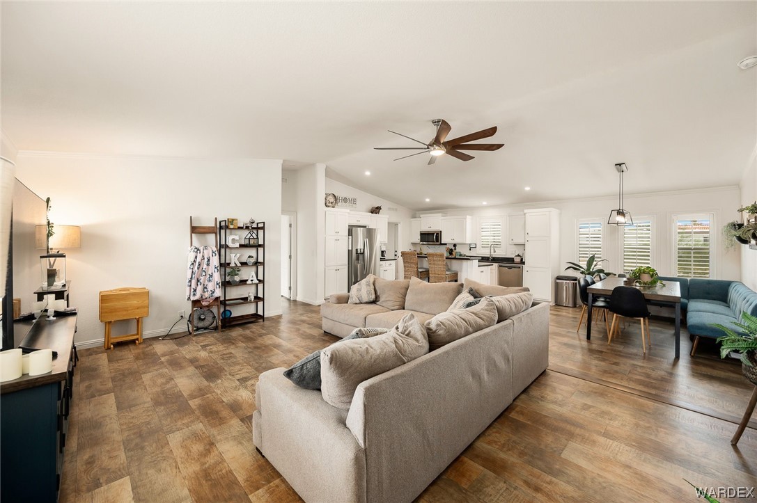 1526 Lincoln Lane