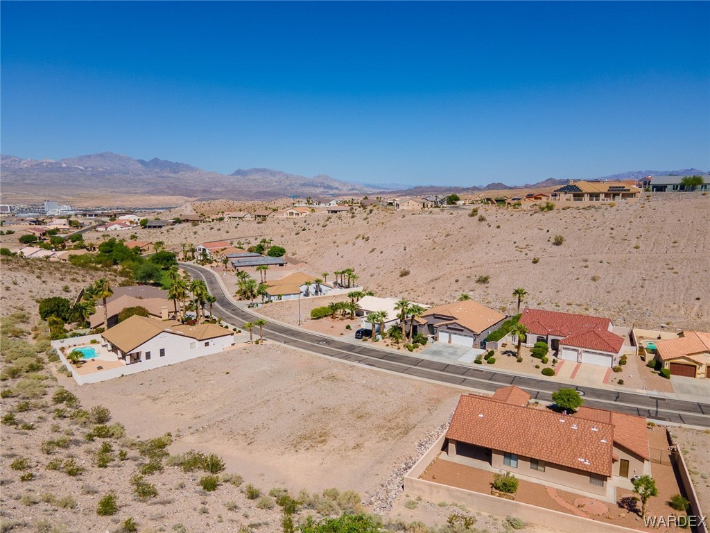 2918 Desert Trail Drive