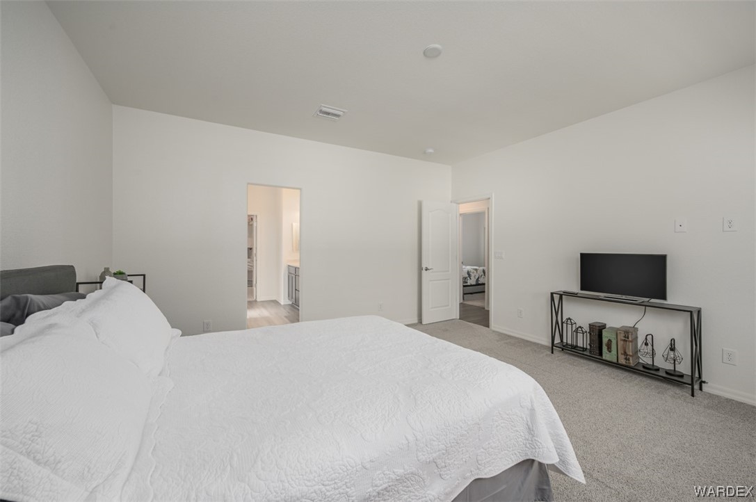2724 Buffalo Trail
