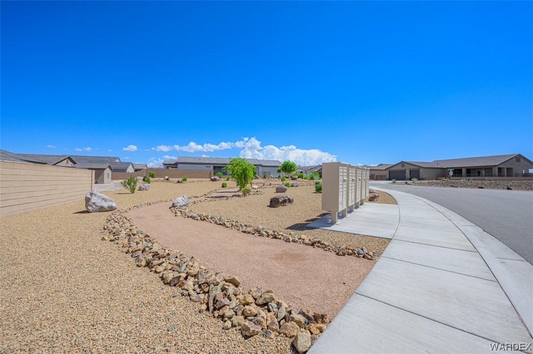 2724 Buffalo Trail