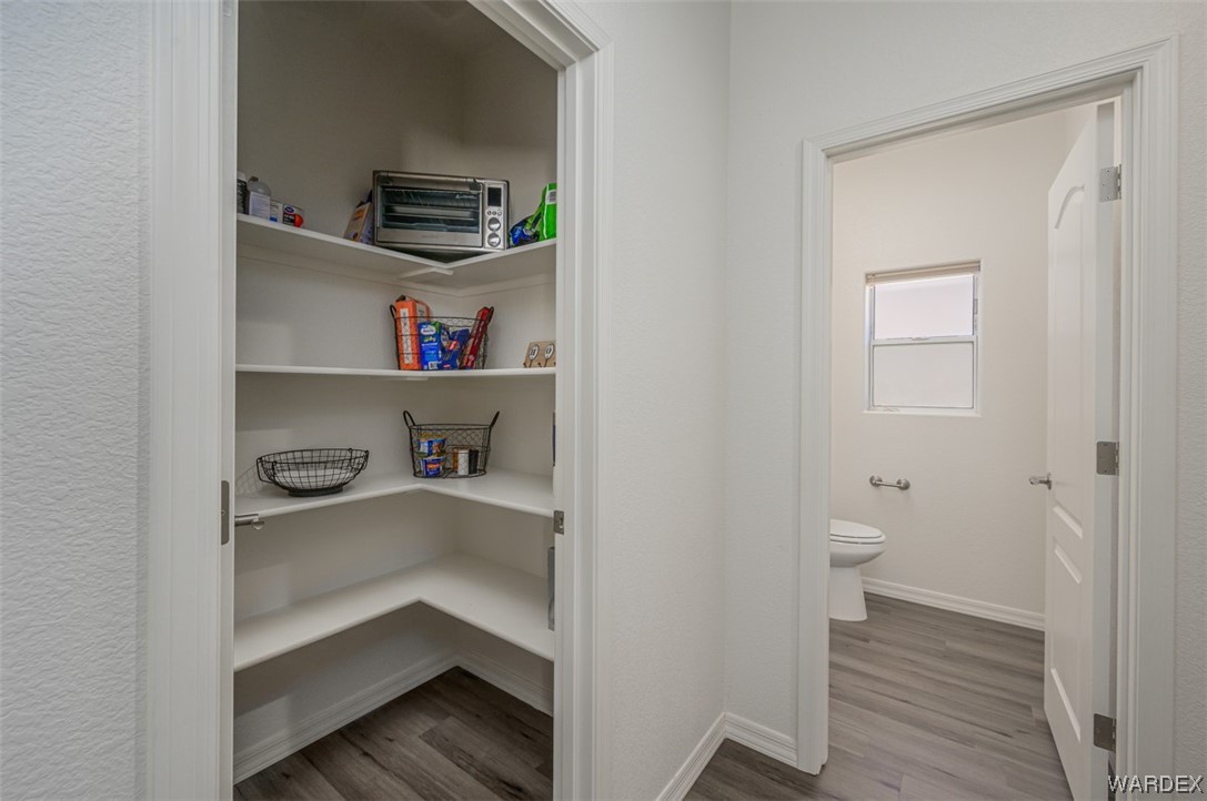 2724 Buffalo Trail