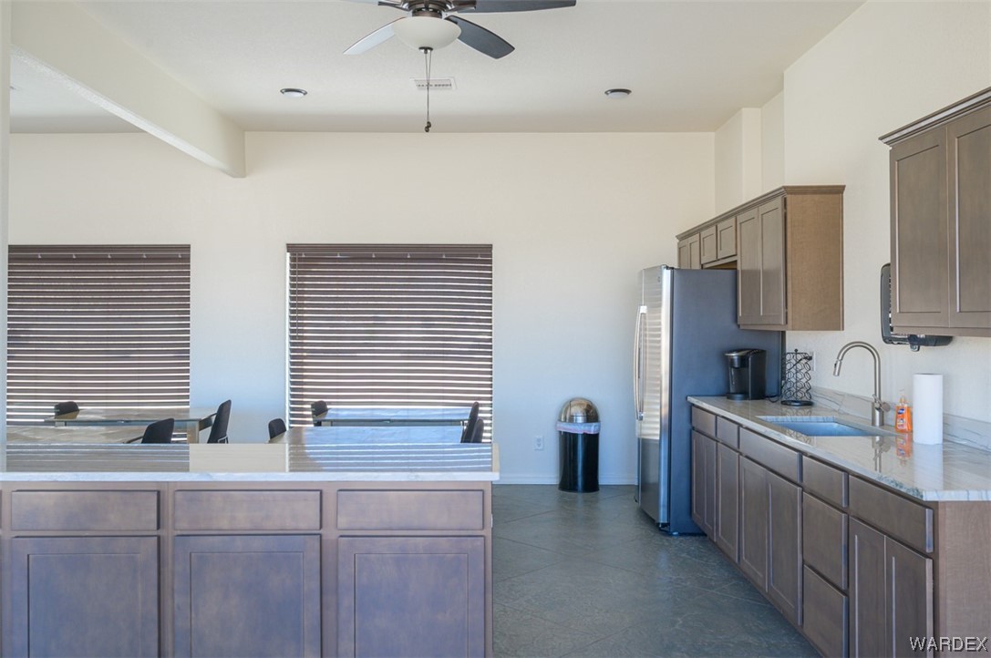 2724 Buffalo Trail
