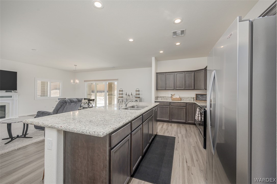 2724 Buffalo Trail