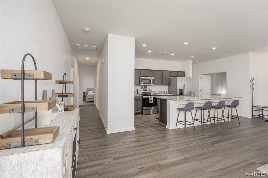 2724 Buffalo Trail