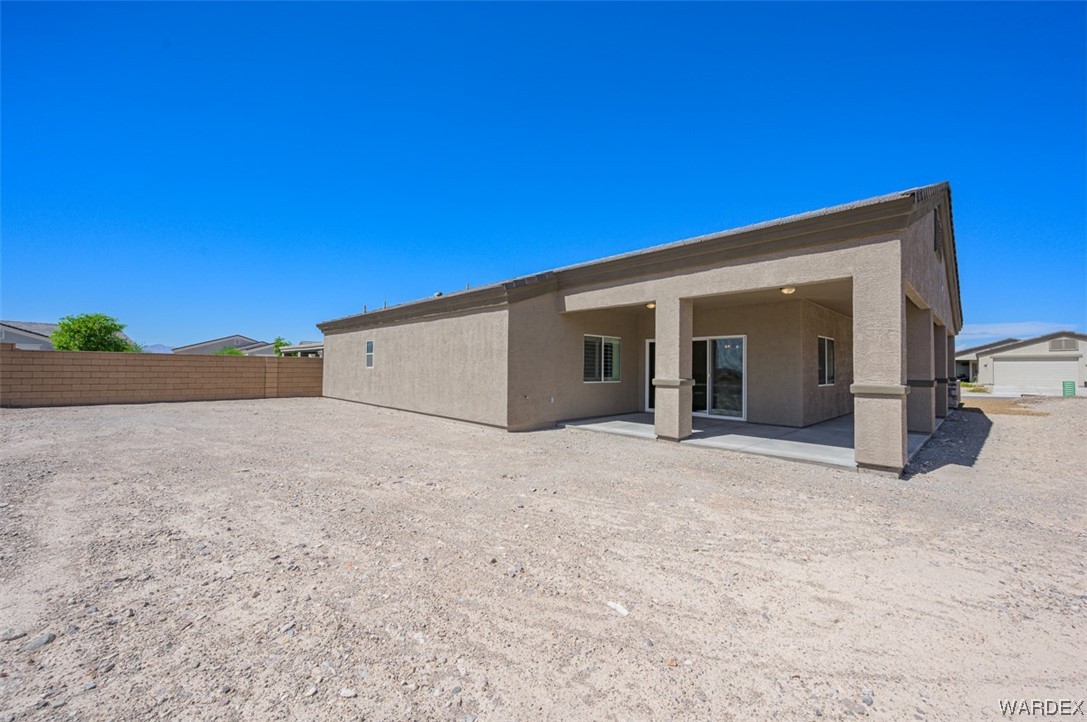 2724 Buffalo Trail