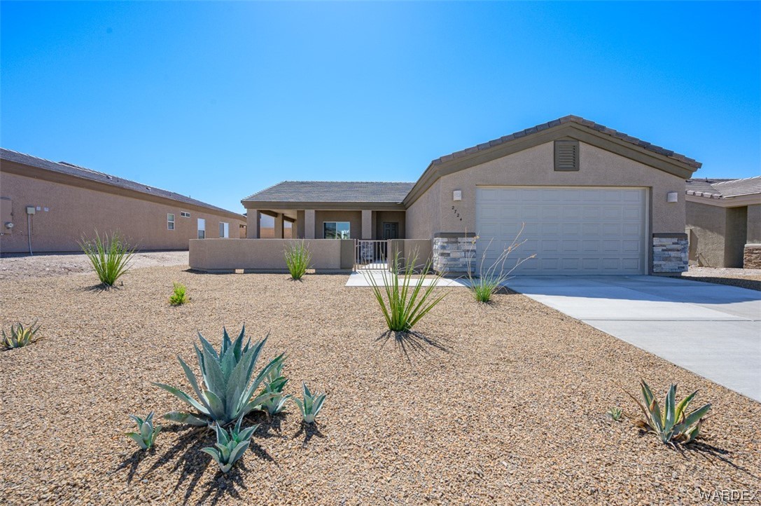 2724 Buffalo Trail