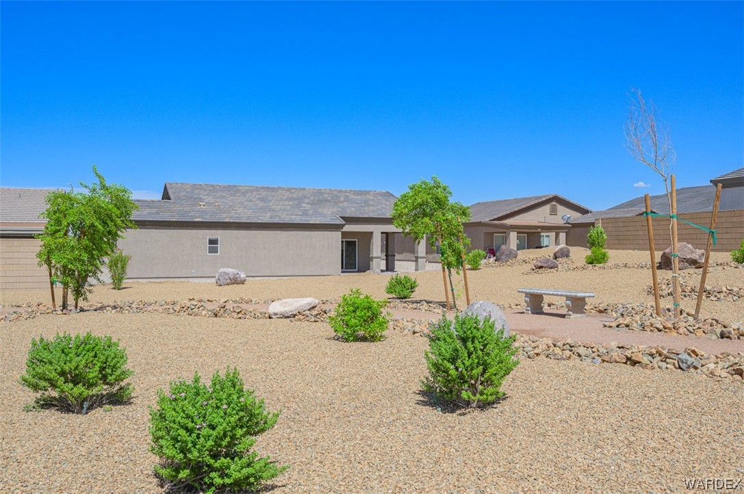 2724 Buffalo Trail