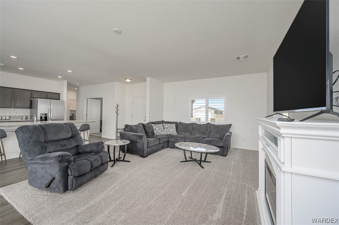 2724 Buffalo Trail