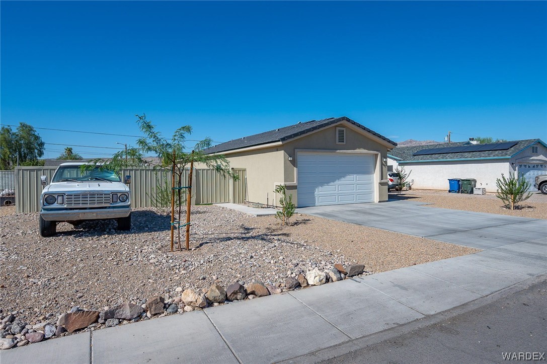 1857 Bluebonnet Boulevard