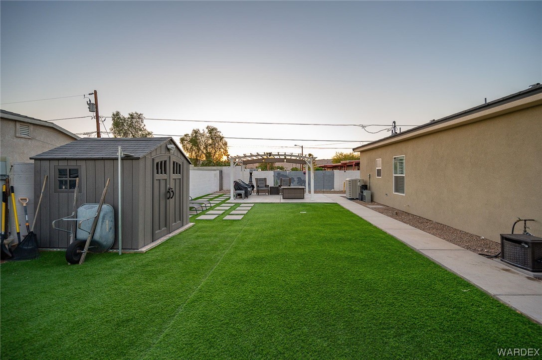 1857 Bluebonnet Boulevard