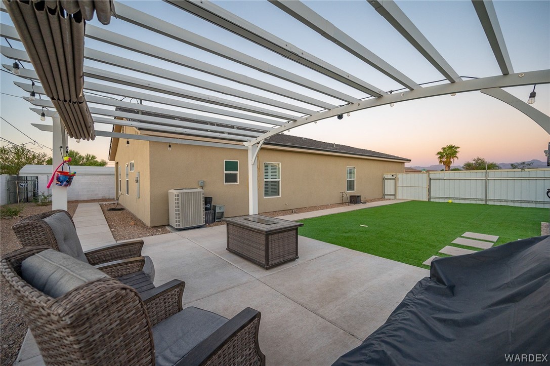 1857 Bluebonnet Boulevard