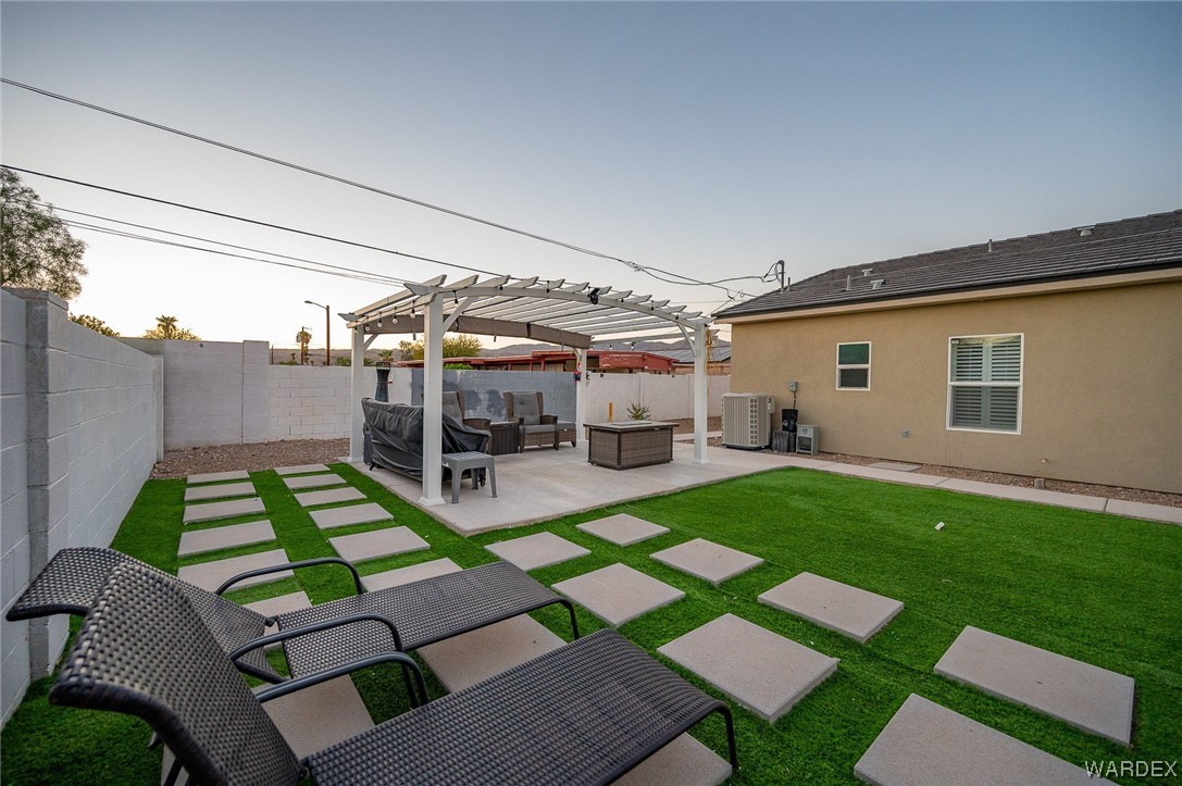 1857 Bluebonnet Boulevard