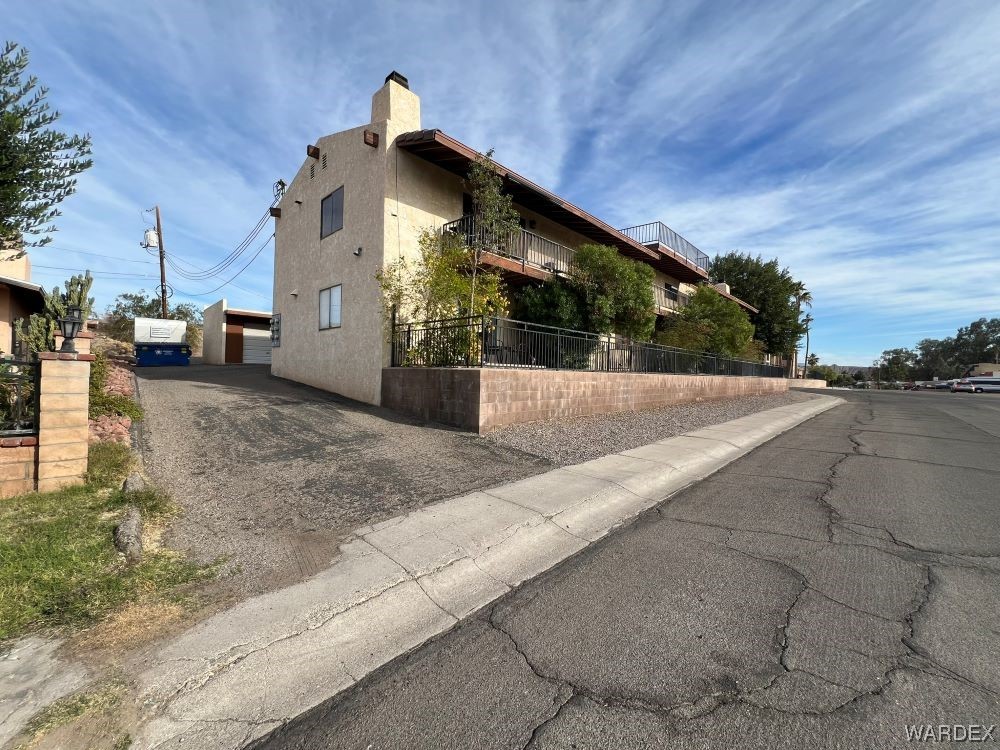2578 Country Club Drive