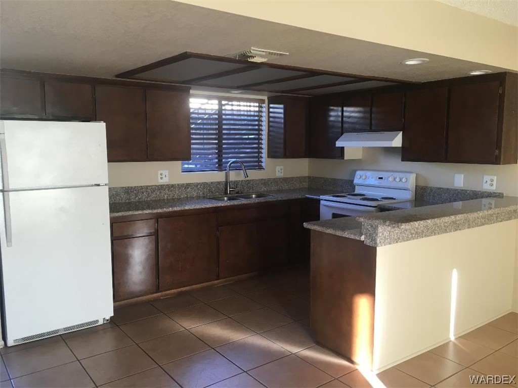 2578 Country Club Drive