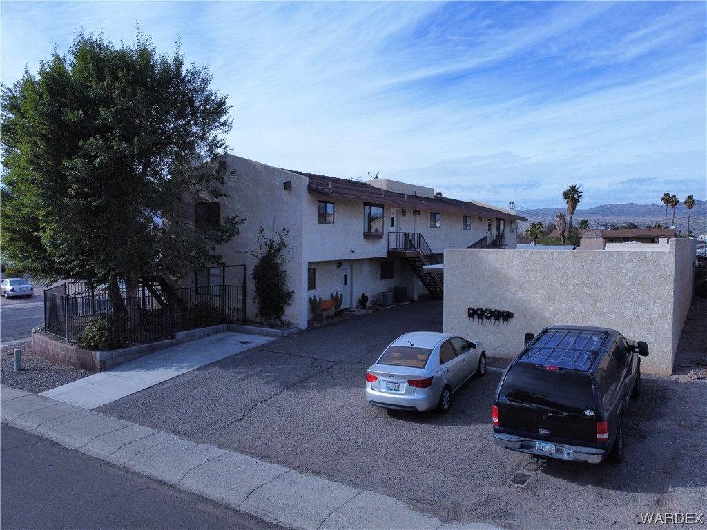 2578 Country Club Drive