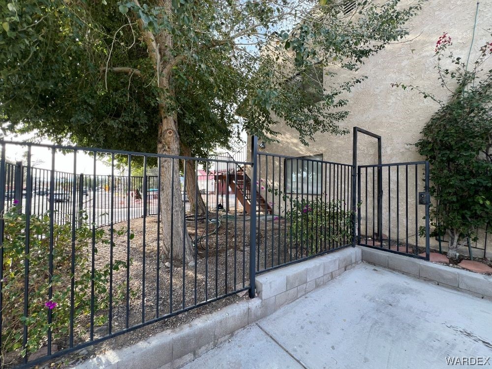 2578 Country Club Drive