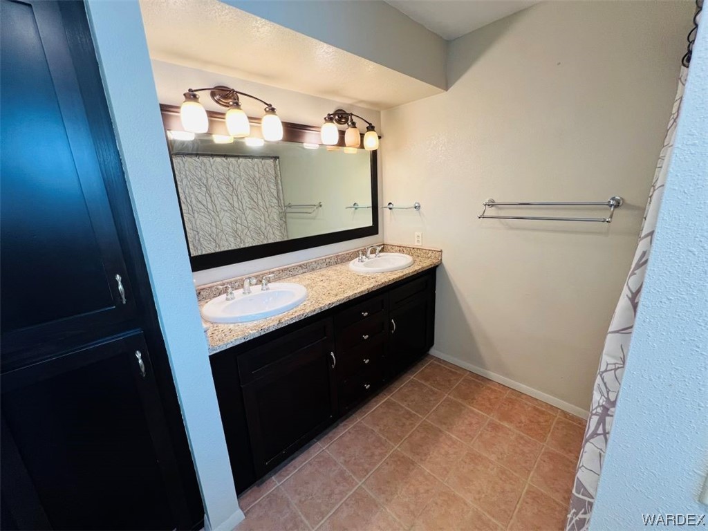 2578 Country Club Drive