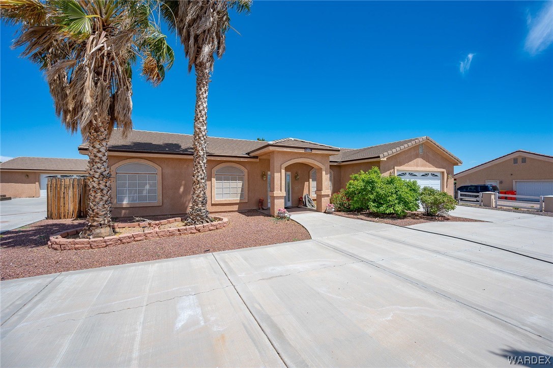 3686 N Saturn Drive